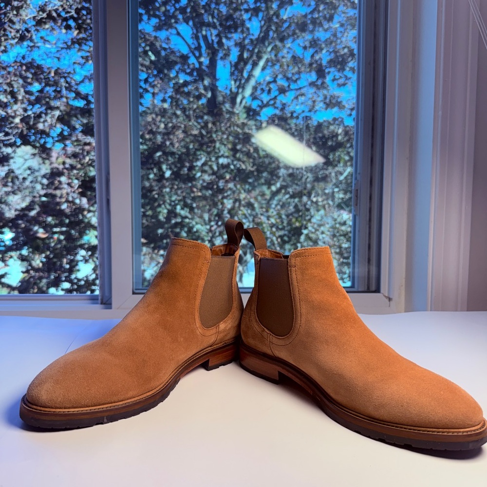 COLE HAAN MENS TAN SUEDE BERKSHIRE LUG CHELSEA BOOTS SIZE 8 MEDIUM - Picture 12 of 16
